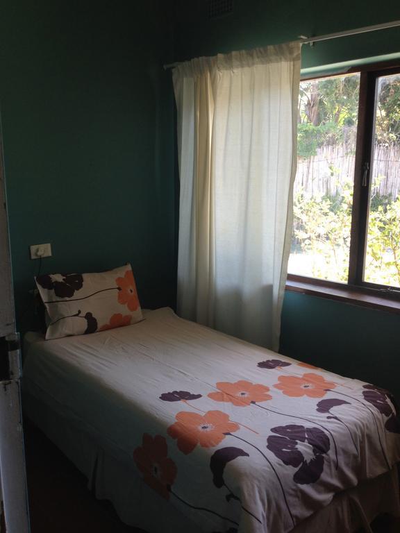 A Pousada Jungle Monkey Backpackers Port Saint Johnʼs Quarto foto